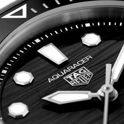 TAG Heuer Aquaracer Professional 300 Date