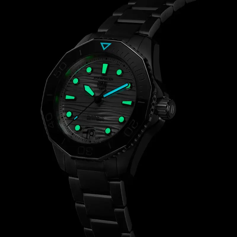 TAG Heuer Aquaracer Professional 300 Date
